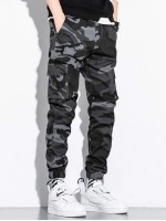 Men Camo Print Flap Pocket Cargo Pants