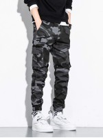 Men Camo Print Flap Pocket Cargo Pants