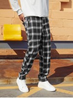 Men Tartan Print Pants