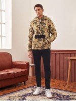 Men Contrast Elbow Patch Half Zipper Placket Camo Teddy Hoodie