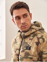 Men Contrast Elbow Patch Half Zipper Placket Camo Teddy Hoodie