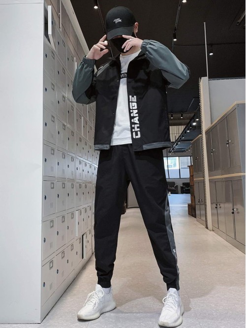 Men Letter Graphic Drawstring Hooded Jacket & Sweatpants