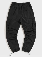 Men Contrast Piping Letter Embroidery Drawstring Hem Patch Pocket Wind Pants