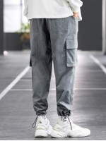 Men Side Flap Pocket Drawstring Hem Cargo Trousers