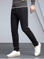 Men Patched Fleece Lined Straight Leg Jeans