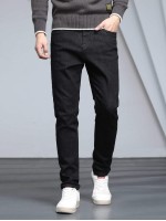 Men Patched Fleece Lined Straight Leg Jeans