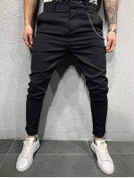 Men Solid Slant Pocket Chain Detail Tailored Pants