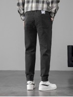 Men Slant Pocket Carrot Jeans