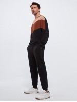 Men Drop Shoulder Chevron Tee & Sweatpants Set