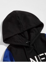 Men Color Block Letter Graphic Drawstring Hoodie