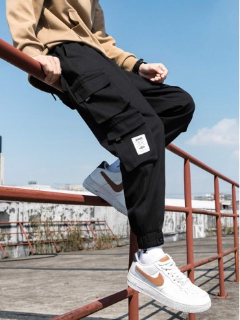 Men Letter Patched Flap Pocket Cargo Pants