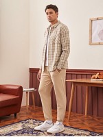 Men Patch Pocket Plaid Tweed Jacket & Solid Joggers Set