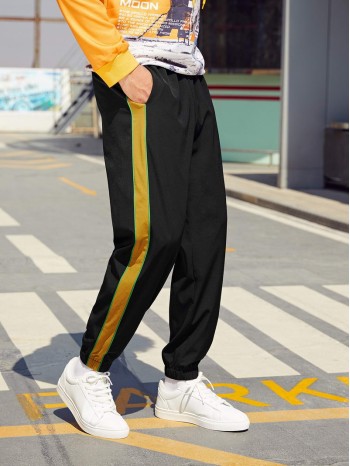 Men Contrast Panel Side Sweatpants