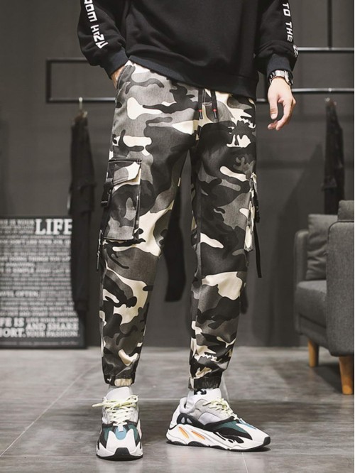 Men Camo Print Flap Pocket Buckle Tape Cargo Pants