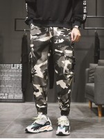 Men Camo Print Flap Pocket Buckle Tape Cargo Pants