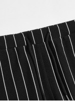 Men Elastic Waist Patch Pocket Striped Pants