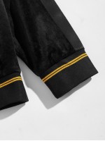 Men Letter Embroidery Velvet Pullover & Sweatpants Set