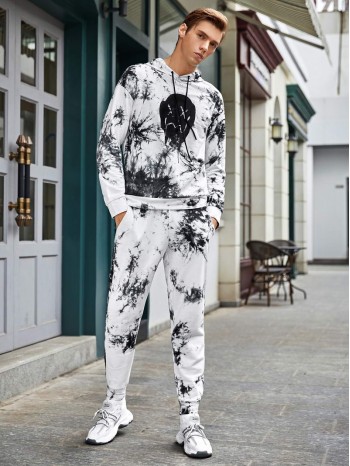 Men Tie Dye Cartoon Graphic Hoodie & Sweatpants Set