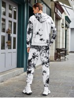 Men Tie Dye Cartoon Graphic Hoodie & Sweatpants Set