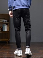 Men Slant Pocket Embroidery Tapered Jeans