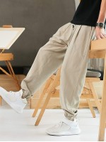 Men Patched Drawstring Waist Joggers