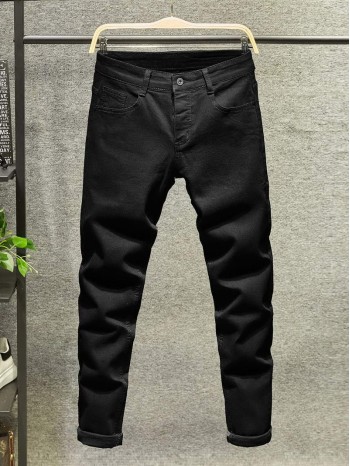 Men Solid Pocket Detail Skinny Jeans