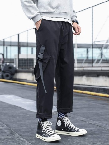 Men Buckled Flap Pocket Cargo Pants