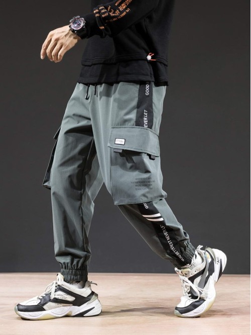 Men Letter Graphic Flap Pocket Cargo Pants