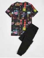 Men Chinese Characters Tee & Drawstring Sweatpants