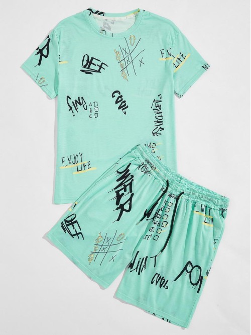 Men Letter Graphic Tee & Drawstring Shorts