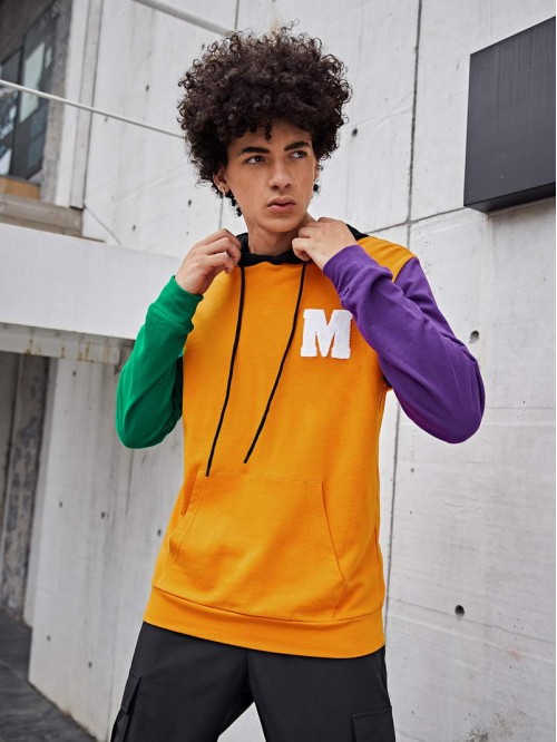 Men Teddy Letter Patched Colorblock Drawstring Hoodie