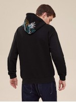 Men Chinese Dragon and Graphic Embroidery Pouch Pocket Hoodie