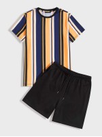 Men Striped Top & Drawstring Shorts Set