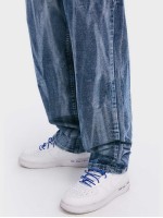 Men Bleach Wash Oversized Jeans