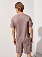 Men Seam Front Solid Top & Shorts Set