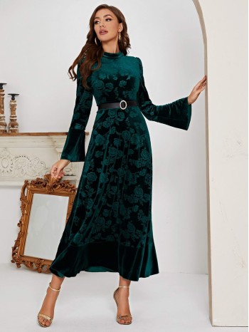 All Over Floral Print Ruffle Hem Velvet Dress Without Belt