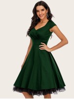 Zip Back Sweetheart Neck Dress Without Petticoat