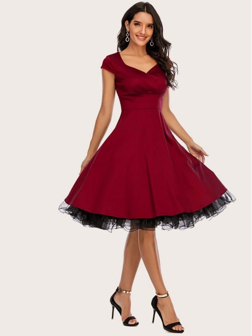 Zip Back Sweetheart Neck Dress Without Petticoat