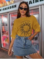 Sun & Letter Graphic Oversized Tee