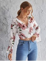 Wrap Tie Side Floral Crop Top