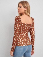 Sweetheart Neck Daisy Floral Top