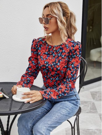 Allover Floral Print Puff Sleeve Blouse