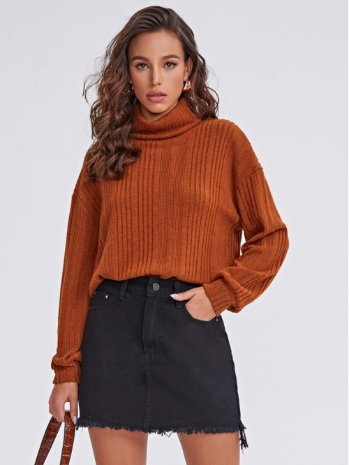 Rolled Neck Rib-knit Tee