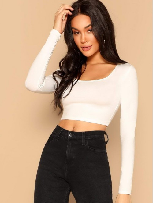 Scoop Neck Crop Fitted Top