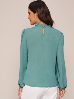 Frilled Neck Puff Sleeve Blouse