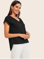 V-neck Cuffed Sleeve High-low Hem Top