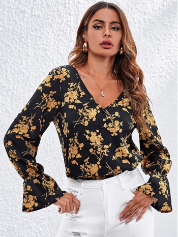 Floral Flounce Sleeve Top