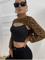 Zip Detail Leopard Print Crop Top