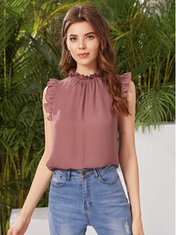 Keyhole Back Ruffle Edge Top