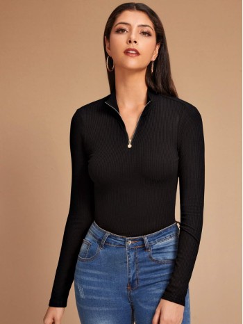 Form-Fitting Ribbed Half-Zip Top